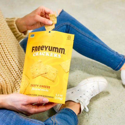 Freeyumm Foods Zesty Cheeze Crackers 6x120g - YesWellness.com