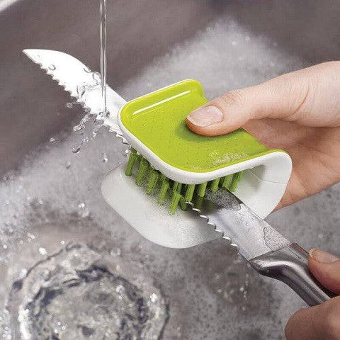 Joseph Joseph BladeBrush Knife and Cutlery Cleaning Brush - YesWellness.com